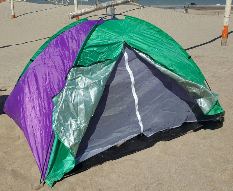 Refugio playero con cierre y mosquitero
